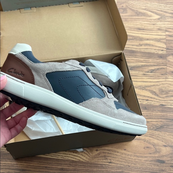 Clarks Men's Blue and Brown Sneakers - Picture 2 of 3